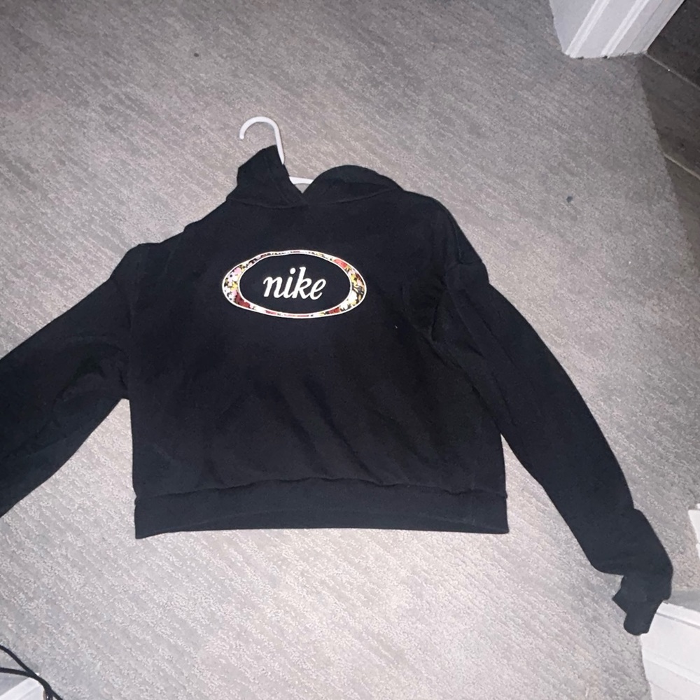 Girls Teen XS Black Nike Hooded Pullover Sweatshirt With Flower
